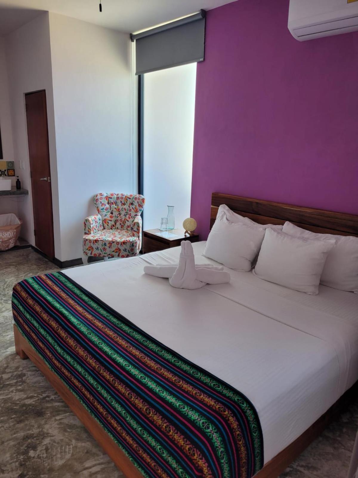 Itza Hotel